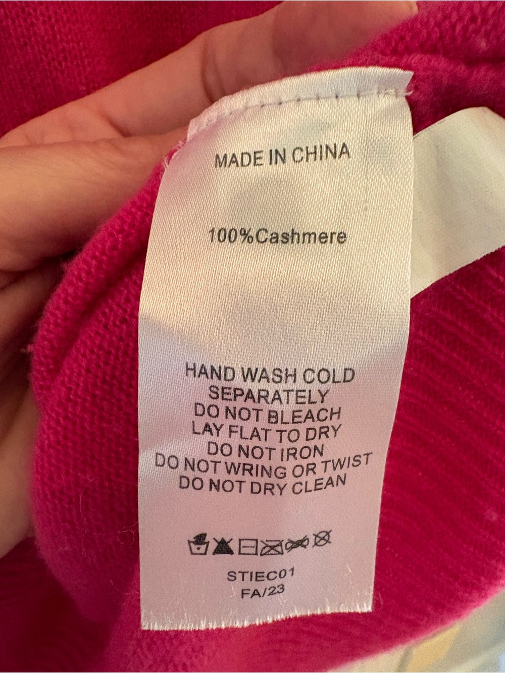 Quince Women's Hot Pink Cashmere Crewneck Sweater, L - Picture 3 of 9
